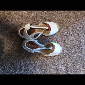 Women’s size 6 wedges - excellent condition!